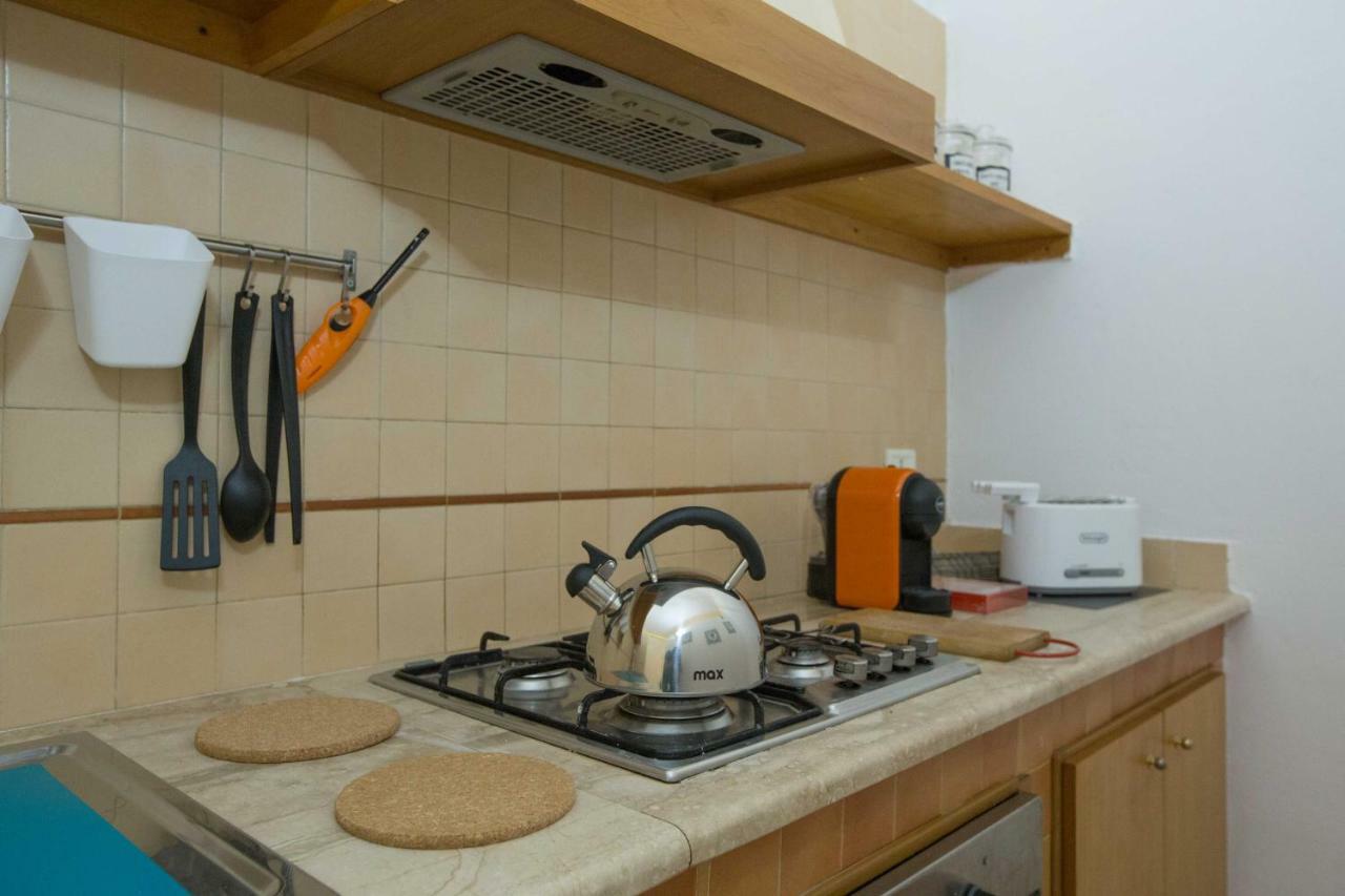 Little Hope 83 By Dimorra Apartment Наполи Екстериор снимка